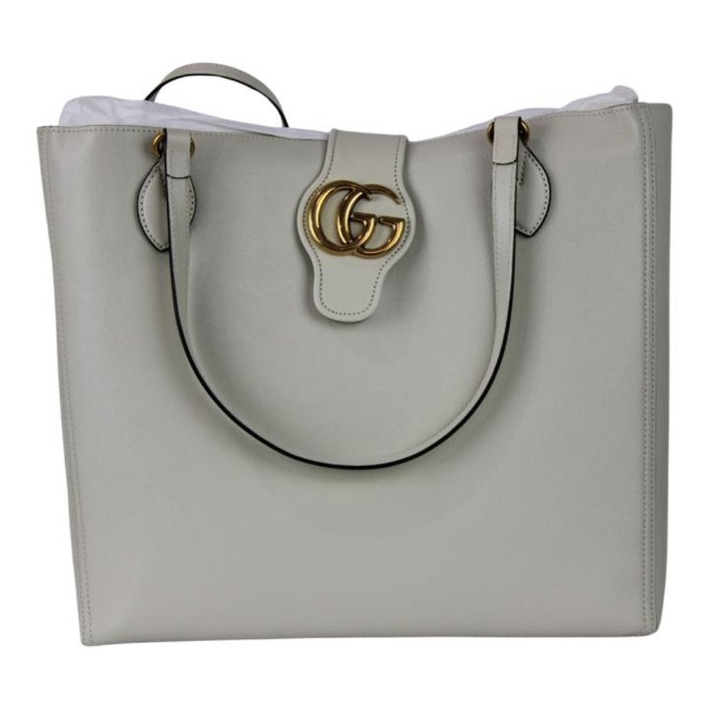 NWT Gucci Women's Tote Bag GG Gold Buckle Size M White Color - Picture 1 of 6